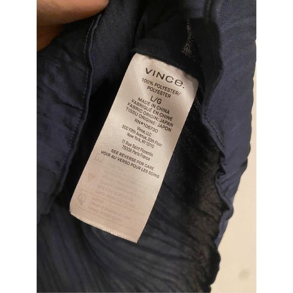 VINCE Flutter Sleeve Crushed Satin Top In Coastal, Navy Blue, Sz Large, MP $295 - Picture 8 of 13